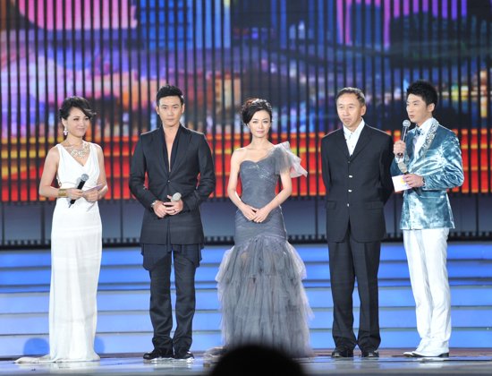 金鸡百花开幕星光惨淡 安徽艺人唱主角陆毅压