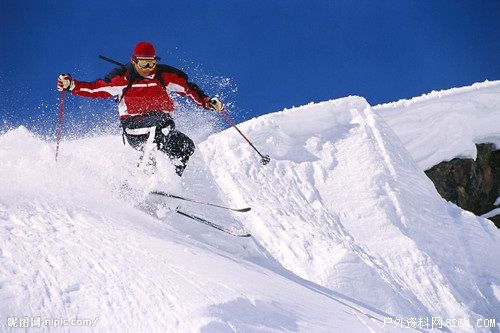 �ֵ�һ�껬ѩʱ����ѩ��ѧ����Ҫ���յ�Ҫ��