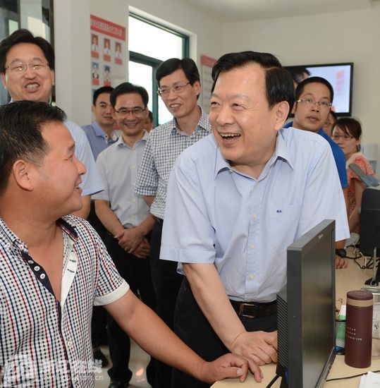 温州开展基层走亲连心活动时强调:群众想什么,我们就干什么--宁海新闻